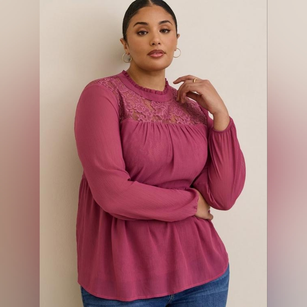 Torrid 0X Lace With Chiffon Overlay Blouse in Deep Violet Quartz NWT